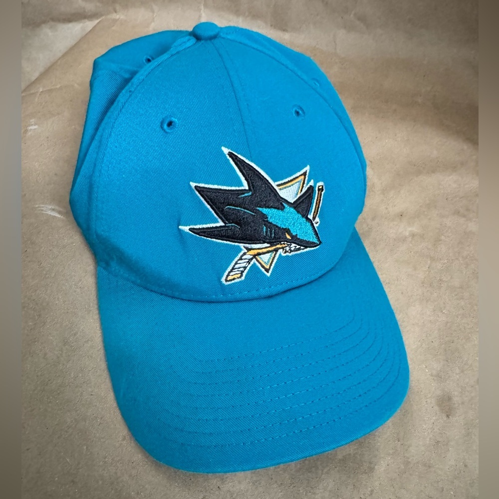 Fanatics NHL San Jose Sharks Cap. O/S